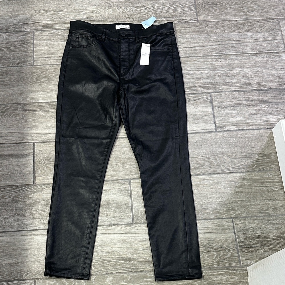 LOFT Women's Skinny coated Jeans NWT 6 petite